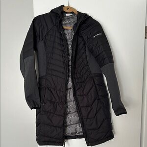 Columbia Women's Black Quilted Ski Jacket